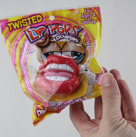 powered-geek-box-sept-2015-candy