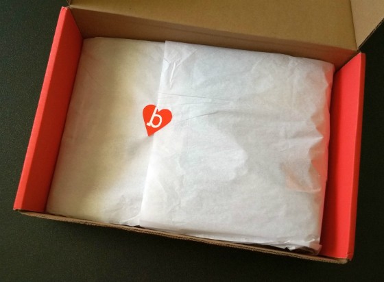 Bluum Subscription Box Review & Coupon November 2015 - inside packaging