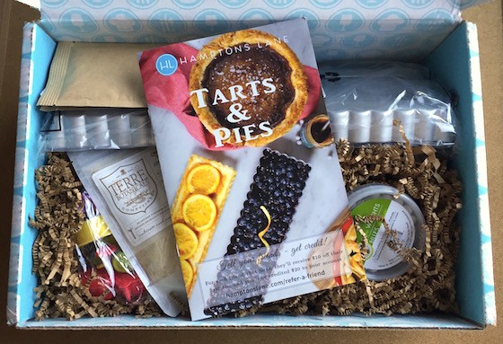 Hamptons Lane Subscription Box Review & Coupon November 2015 - Inside