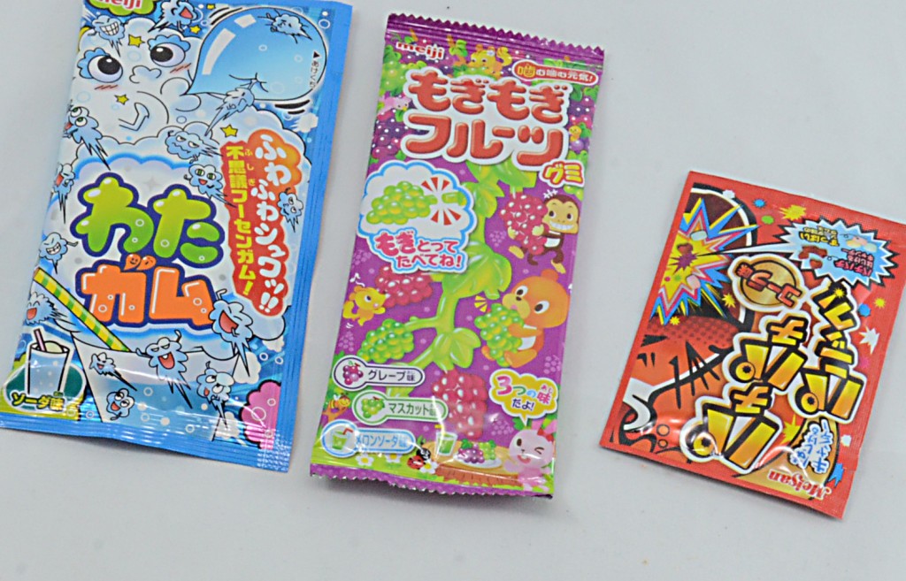 Marimo Marshmallow Candy Club Review October 2015 - 8