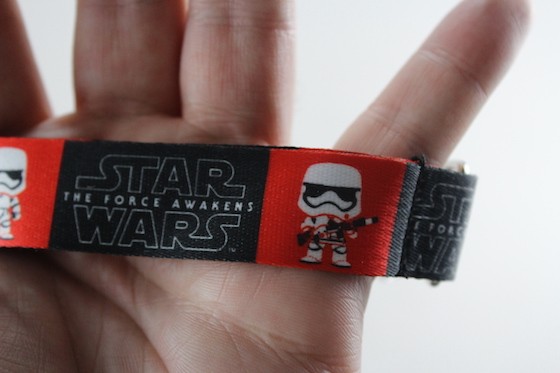 Star Wars Smugglers Bounty Subscription Box Review November 2015 - lanyard detail