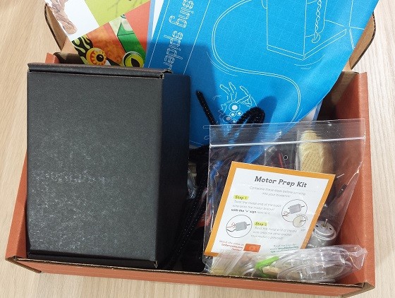 Tinker Crate Subscription Box Review & Coupon October 2015 - inside