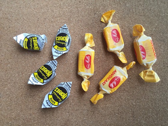 Universal Yums Subscription Box Review October 2015 - Advocaat