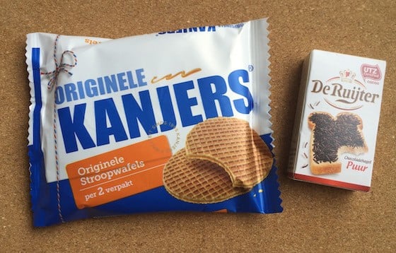 Universal Yums Subscription Box Review October 2015 - Stroopwafel