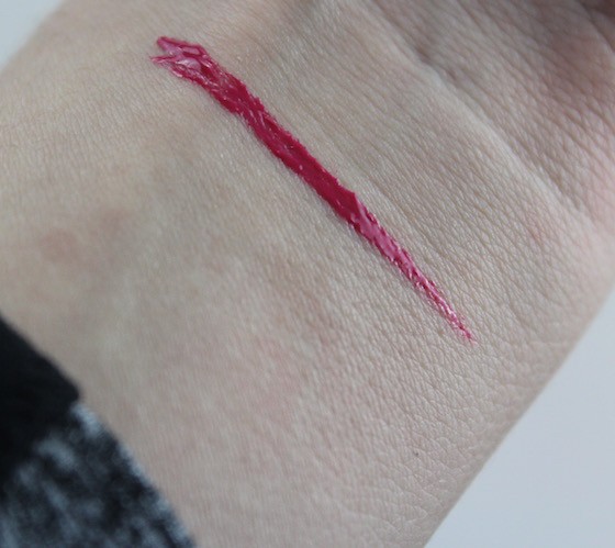 allure-beauty-box-nov-2015-swatch
