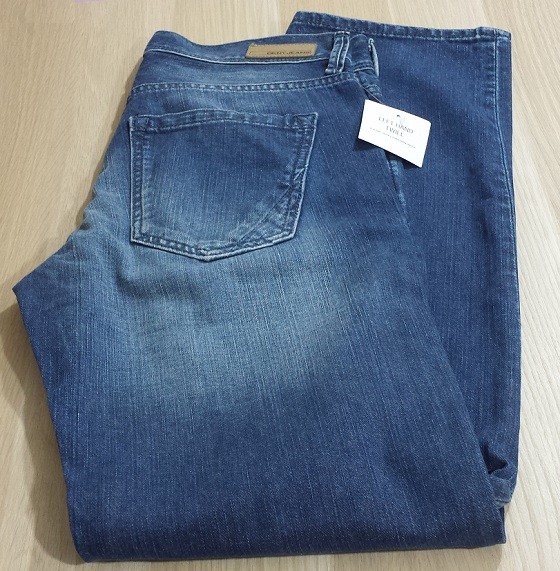 FlyGuy Threads Subscription Box Review November 2015 - jeans