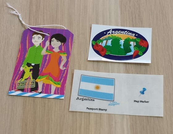 Little Passports Subscription Box Review November 2015 - extras