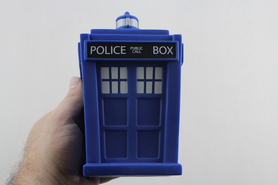 Loot Crate Limited Edition Doctor Who Crate Review + Giveaway - Tardis Titan out