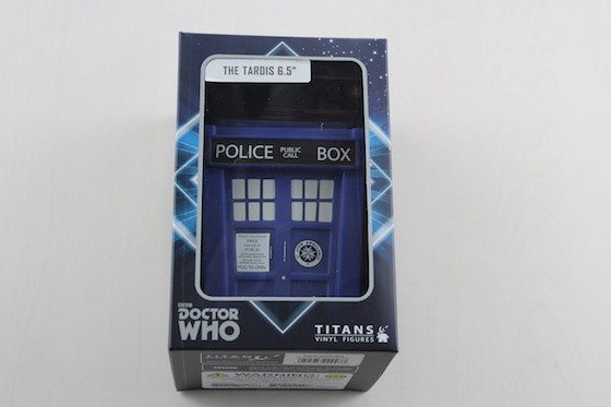 Loot Crate Limited Edition Doctor Who Crate Review + Giveaway - Tardis Titan