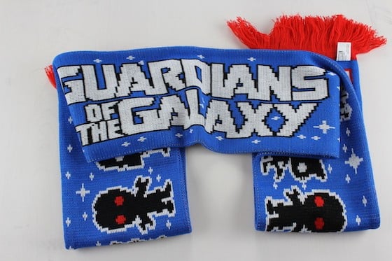 Marvel Collector Corps Subscription Box Review December 2015 - scarf