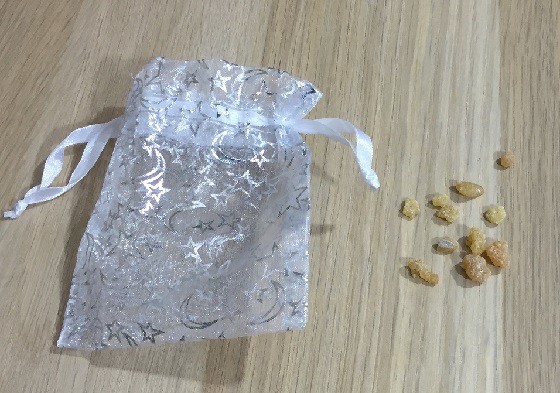 Sapphire Soul Subscription Box Review December 2015 - rocks