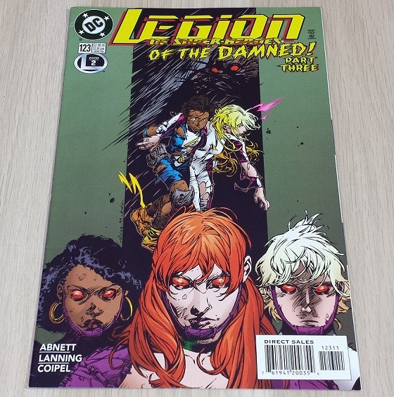 Teeblox Subscription Box Review December 2015 - comic
