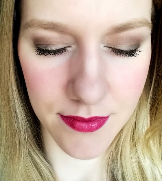 Wantable Makeup Subscription Box Review December 2015 - items 6