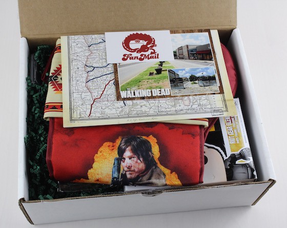 fan-mail-walking-dead-open
