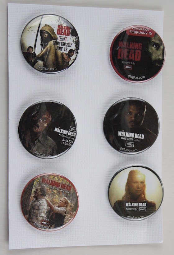 fan-mail-walking-dead-pins