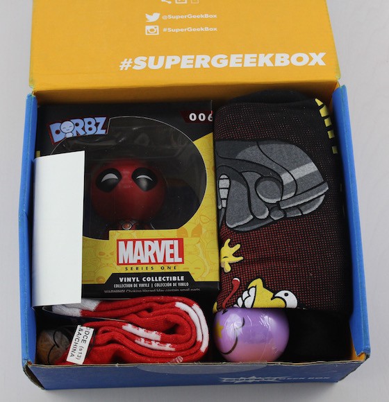 super-geek-box-dec-2015-open