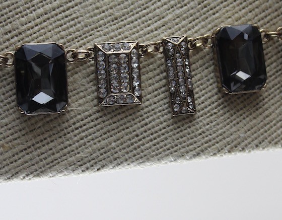 your-bijoux-box-dec-2015-detail-stones