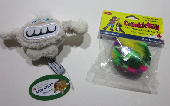 catladybox-december-2015-toys