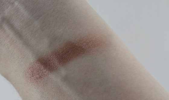 petit-vour-feb-2016-swatch