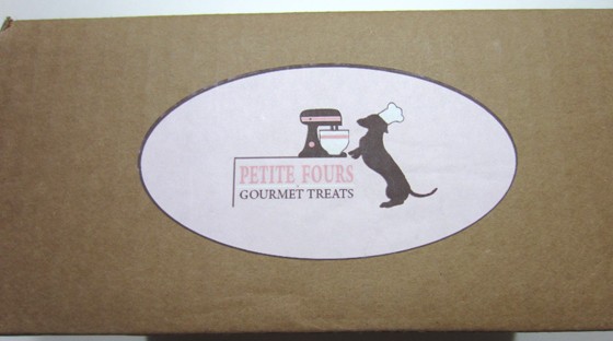 petitefours-february-2016-box