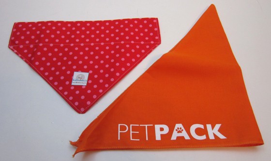 petpackdog-february-2016-bandanas