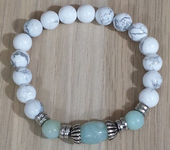yogi-surprise-jewelry-feb-bracelet