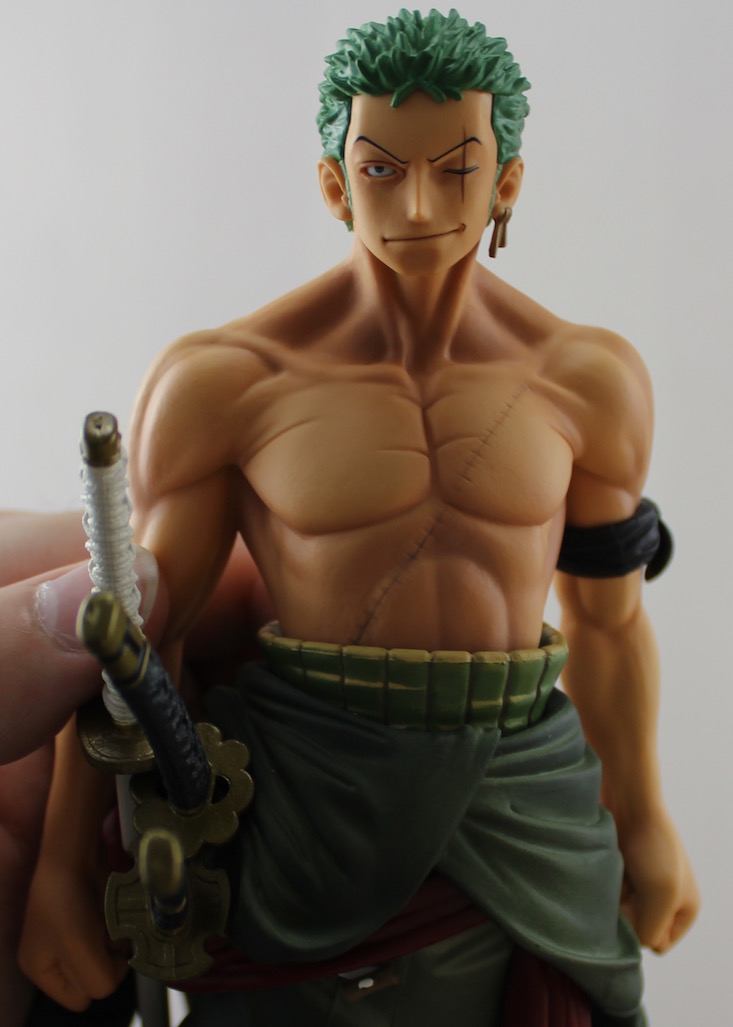 Lootaku Subscription Box Review + Coupon March 2016 - statue detail