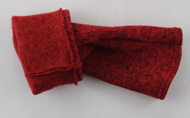 cozy-reader-club-march-2016-lining
