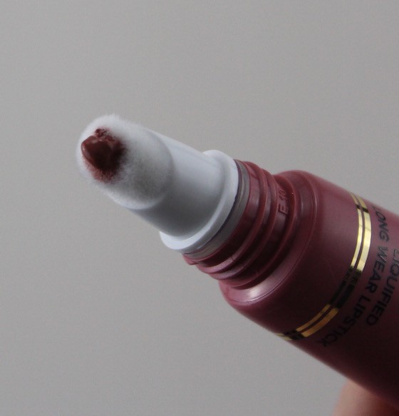glossybox-march-2016-applicator