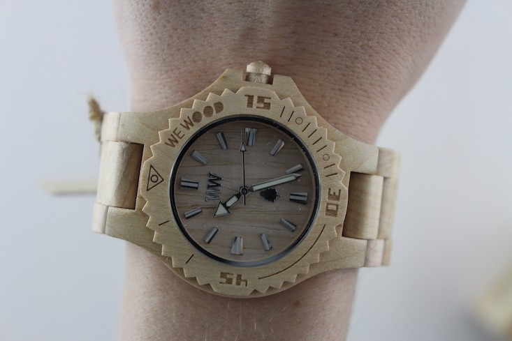 luxor-box-march-2016-watch-face