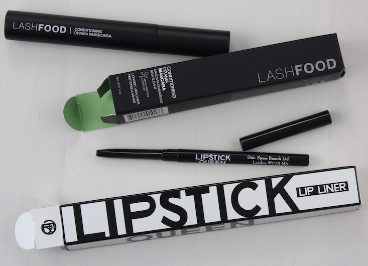 net-a-porter-travel-kit-lipstick