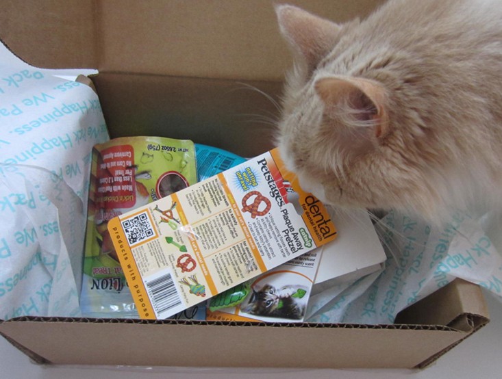 petpackcat-march-2016-monkeyinside
