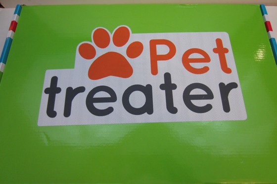 pettreater-february-2016-box