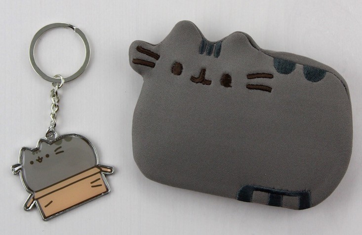 pusheen-box-winter-2015-keychain
