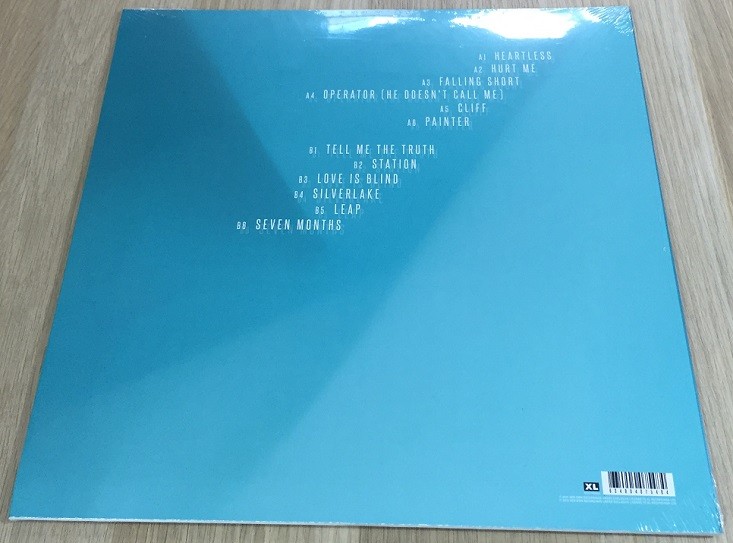 vinyl-me-mar-album-cover-reverse