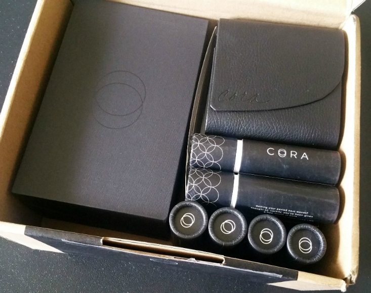 CORA BOX MARCH 2016 - packaging