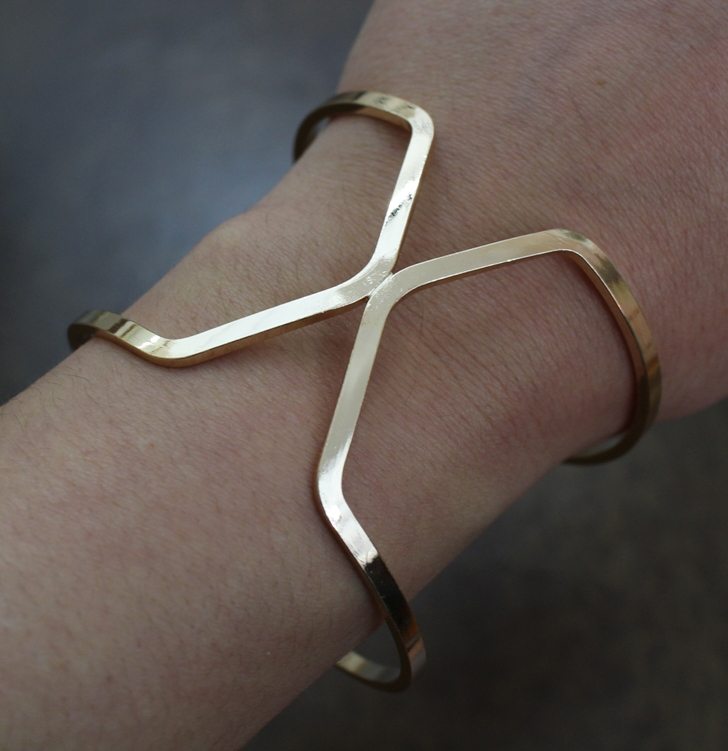 DotYoYo-March 2016-bracelet