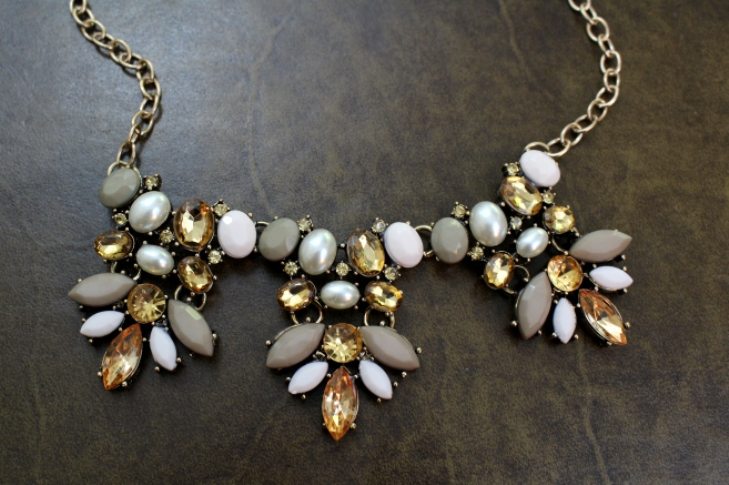 DotYoYo-March 2016-necklace