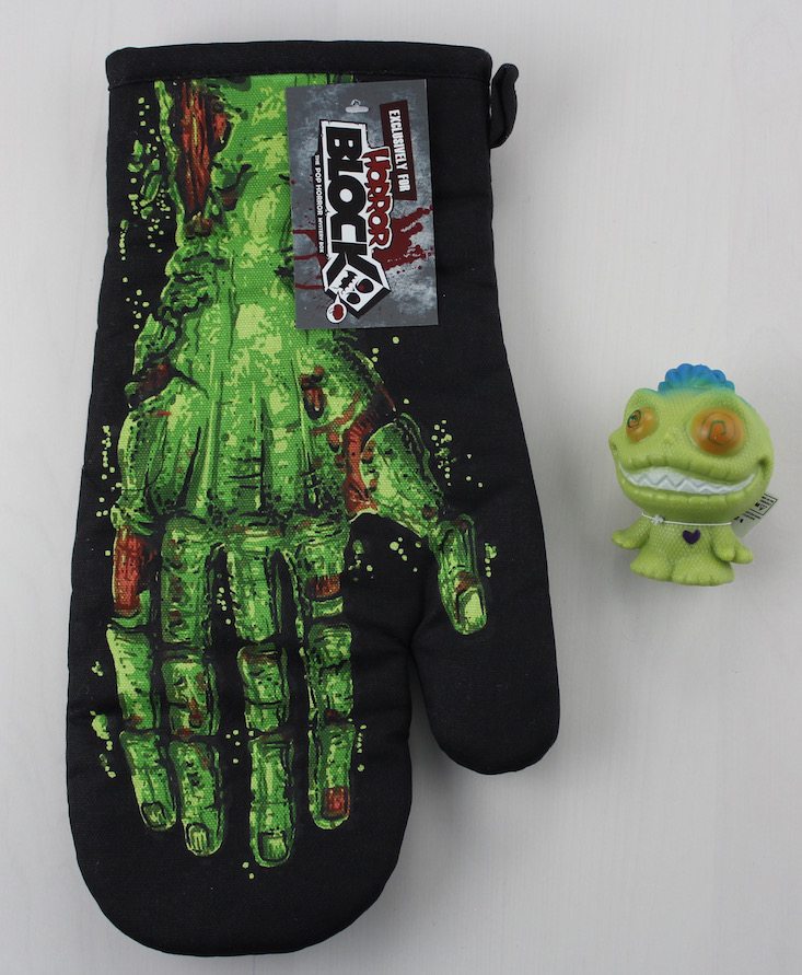 Horror Block Subscription Box Review + Coupon March 2016 - pven mit and squishy figure