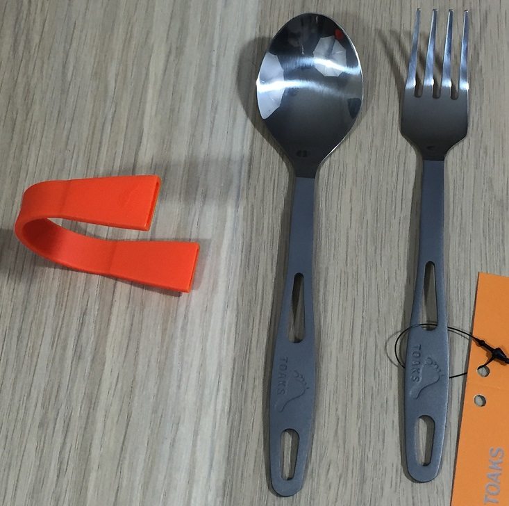 cairn-apr-tongs-2