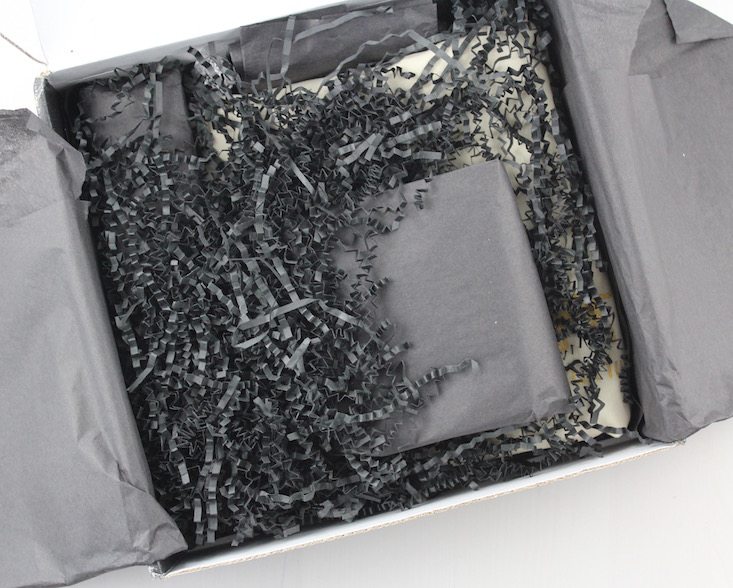 happy-rebel-box-packaging