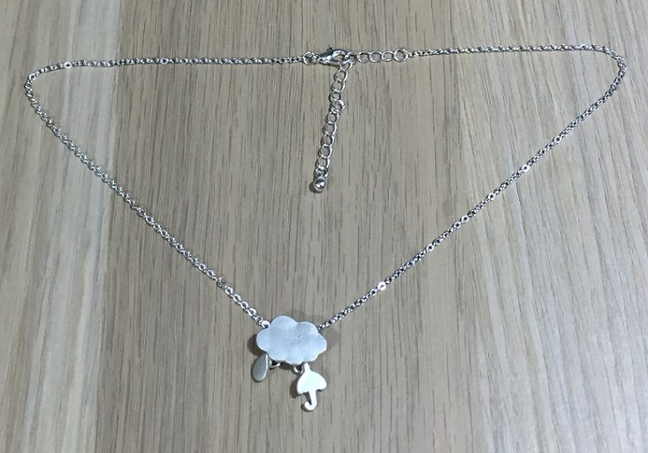 peaches-petals-apr-necklace