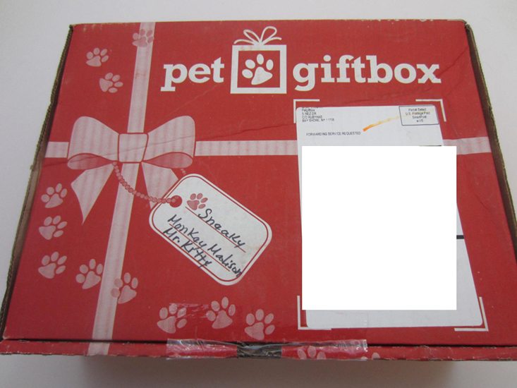 petgiftbox-april-2016-box