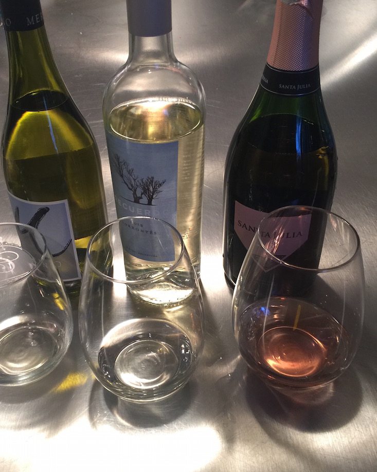 wine-awesomeness-samples