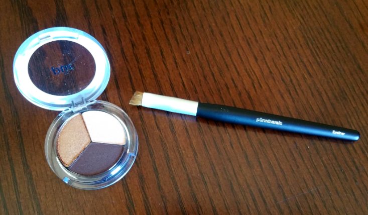 PUR MINERALS MYSTERY BOX MAY 2016 - ITEMS 1