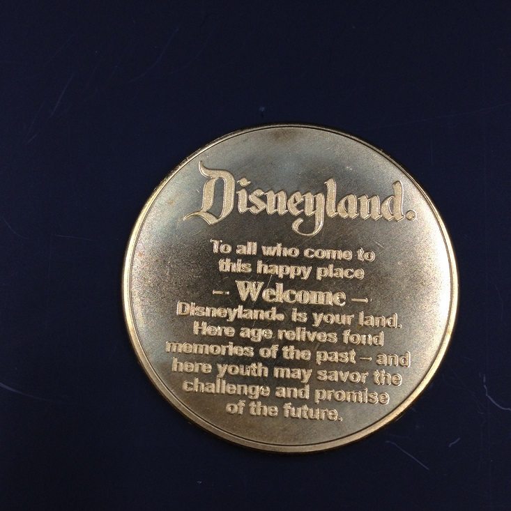 disneyLE_medallion4