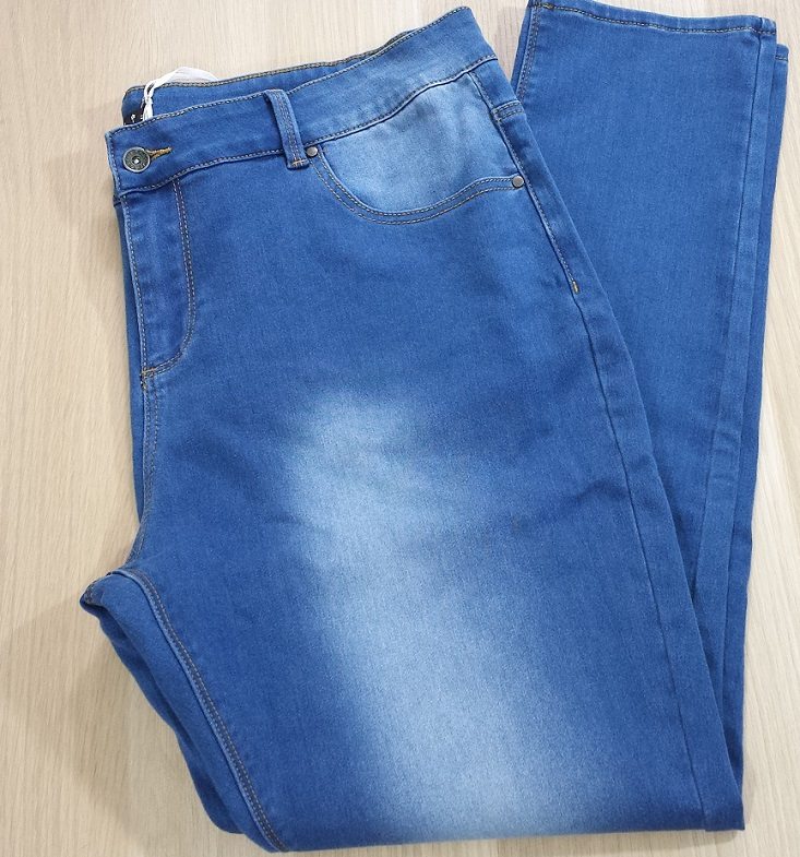 gwynnie-bee-may-jeans