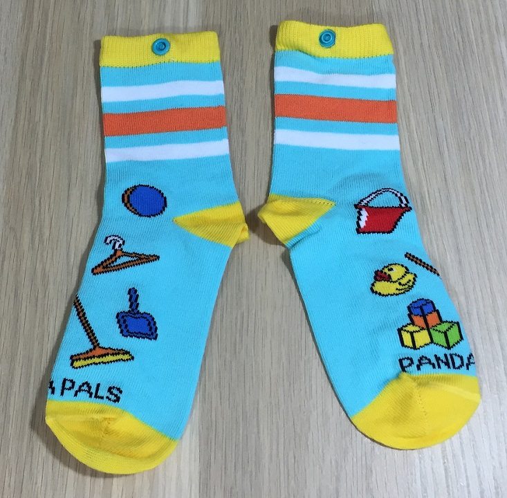 panda-pals-may-socks-2
