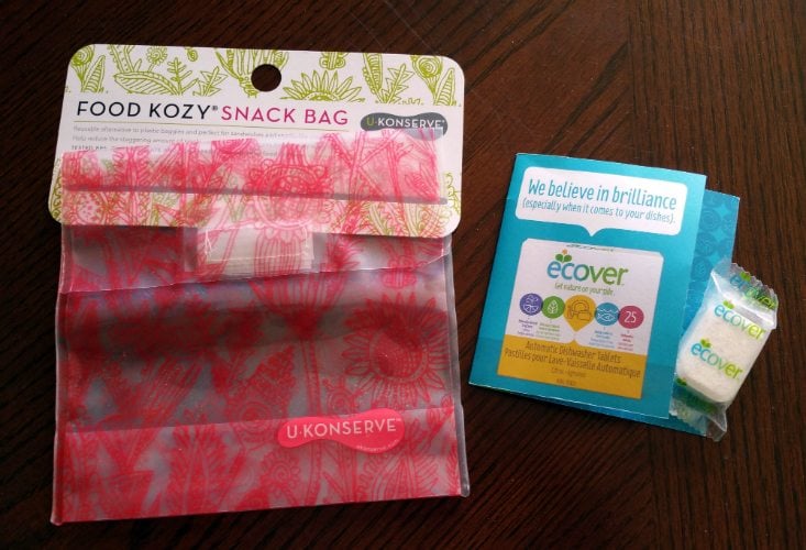 ECCOCENTRIC MOM MYSTERY BOX MAY 2016 - items 7