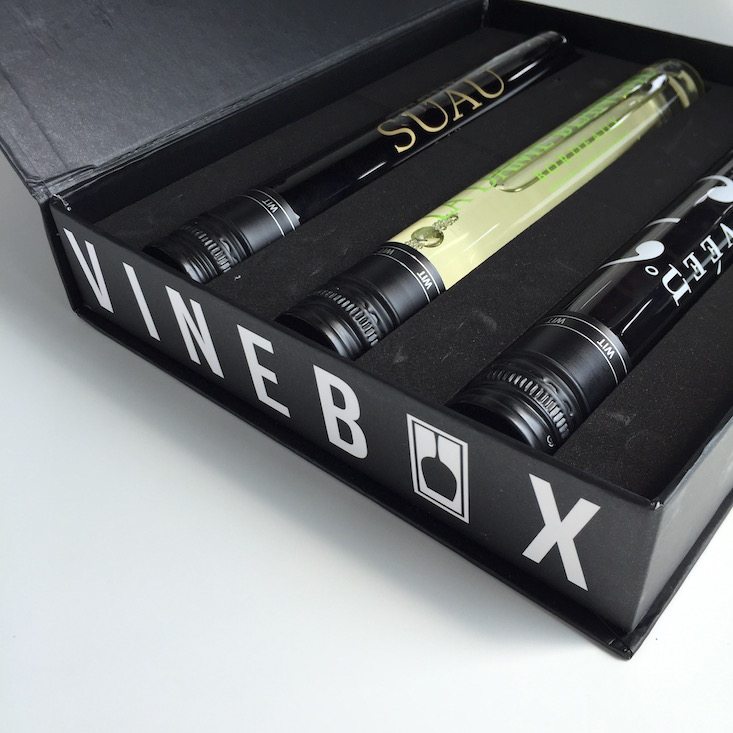 VineBox-June-2016-BoxedContents